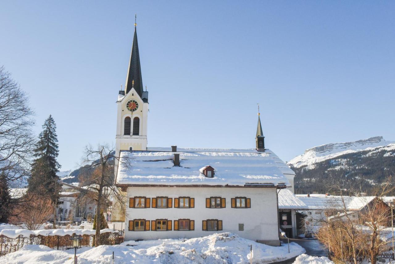 Haller'S Posthaus Villa Riezlern Exterior photo